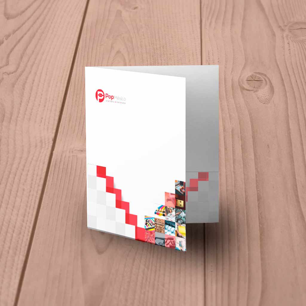 Folders impresos a color con pestaña interior impresa. Puedes imprimir la cara externa o externa e interna de tus folders.